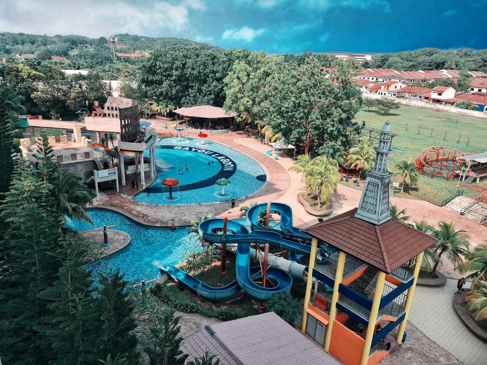 Melaka Top Largest Waterpark Resort - By Youbnb Homestay Melaka Zewnętrze zdjęcie